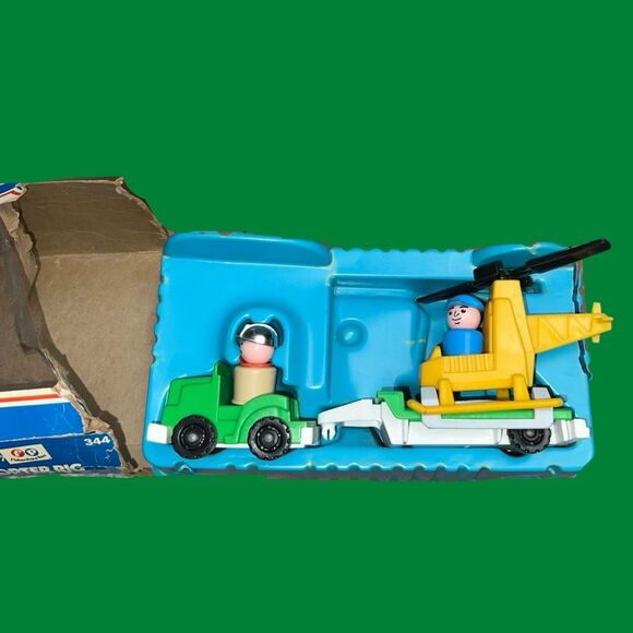 Vintage Fisher Price Little People - #344 Little Trucks "Copter Rig" W/Box - Picture 10 of 11
